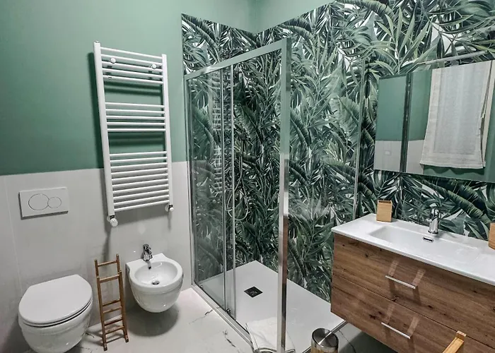 Little Gardens 4*